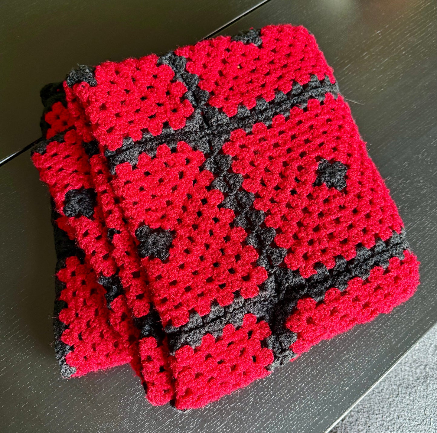 Linn Mar Tailgate Blanket